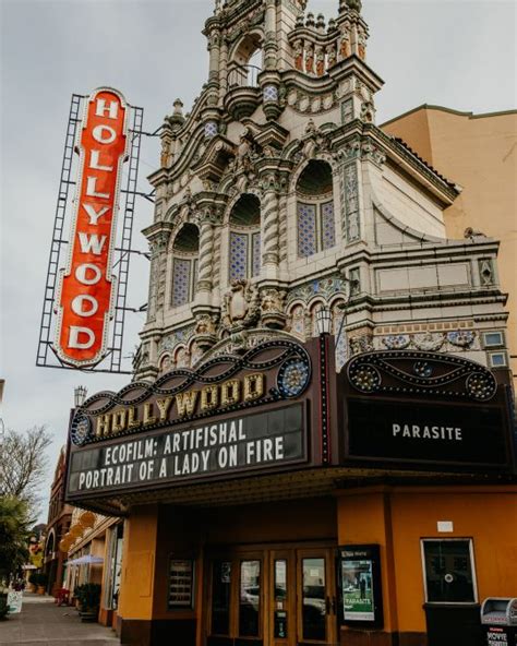 Hollywood theater portland oregon - 